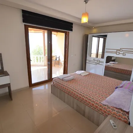Luxury 5 Bedroom With Communal Pool, 1038 Вилла Алания